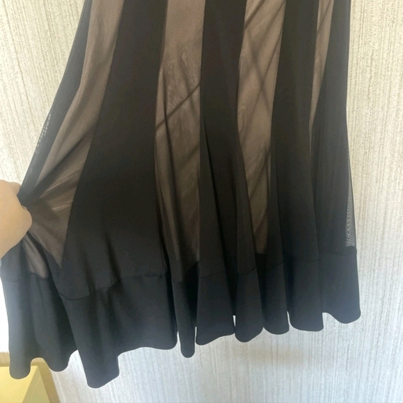 Maggy London Size 10 Black Dress - Picture 6 of 10